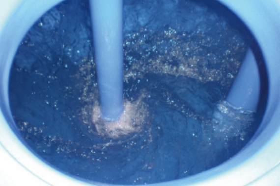 NC-GL (3000 L reactor, photographed from manhole)